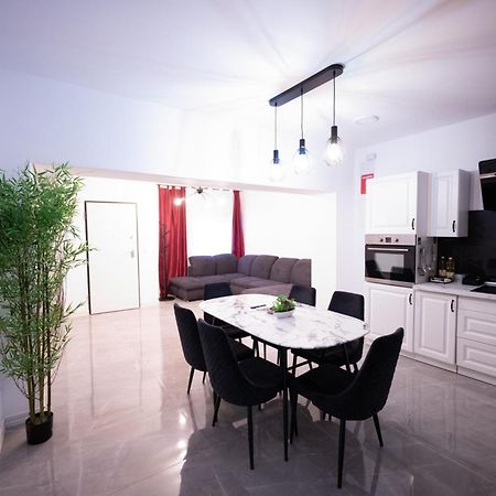 Apartalux Premium Suites غراو ذي كاستيّيون المظهر الخارجي الصورة